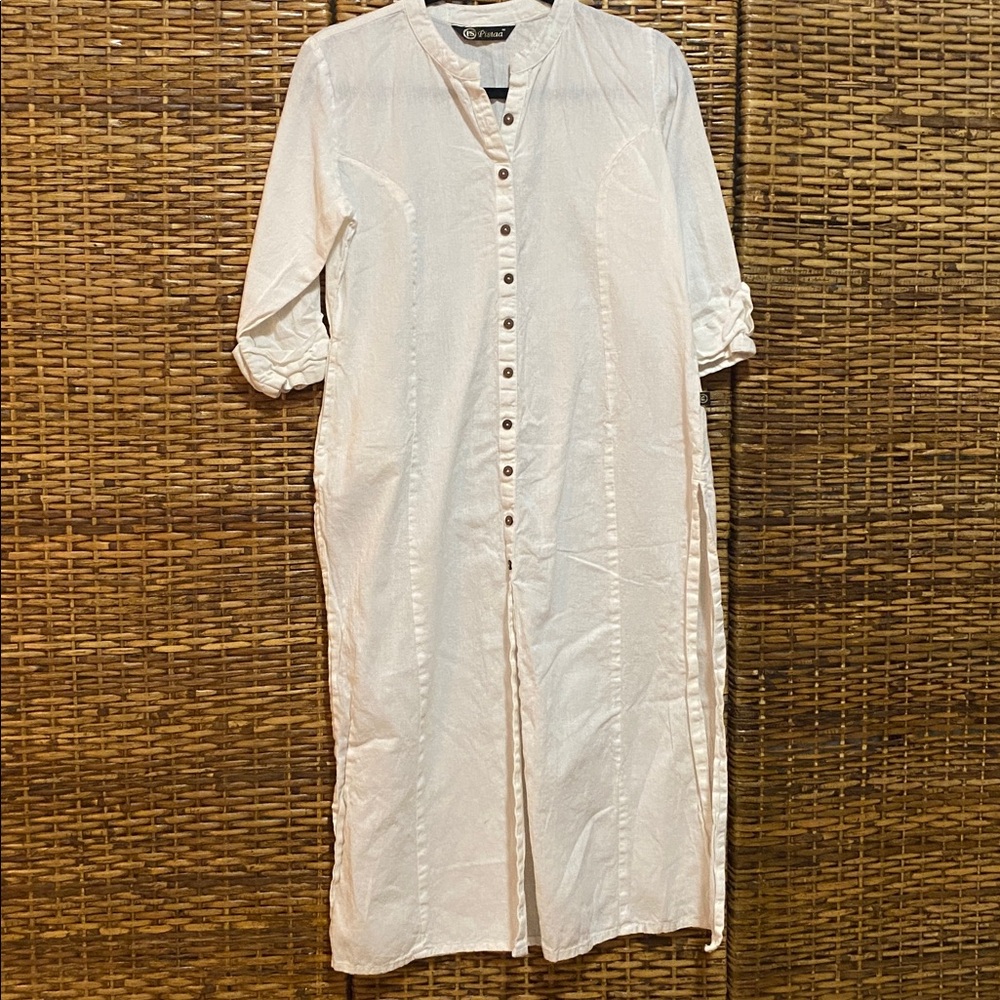 EUC Pistaa White blend and blend? Kurta m ?
